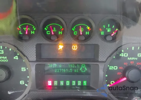 2008 Ford F-250 Xl/Xlt из США, поврежденный, VIN 1FTNF20518EC48364